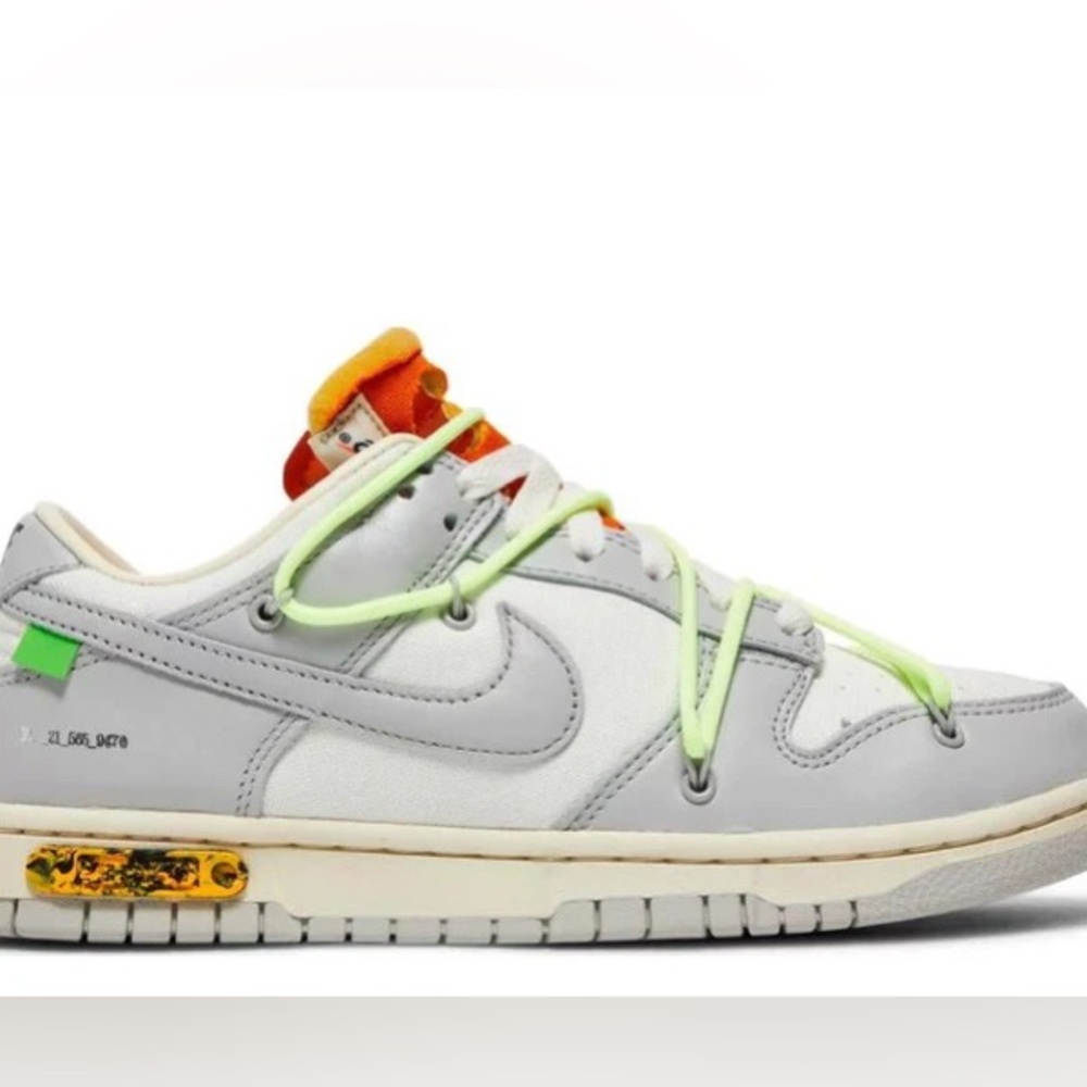 SOLD🦀🐡🪼NIKE OFF WHITE X DUNK LOW LOT 43 of 50 
Men’s size 9.5